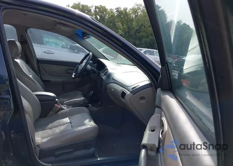 2002 Oldsmobile Intrigue Gl from USA, damaged, VIN 1G3WS52H12F212667